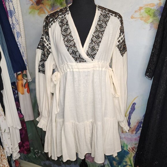 FreePeople Moonshiner Mini Embroidered Beaded Long Sleeve Dress With Tie Waist & - Picture 2 of 9